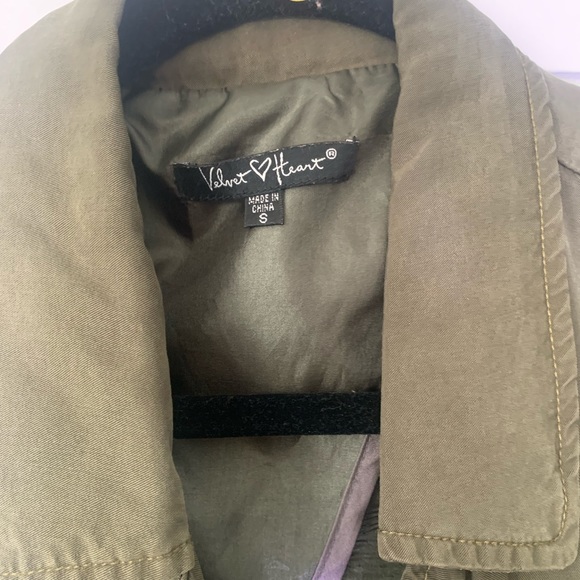 Green vest - Picture 4 of 6